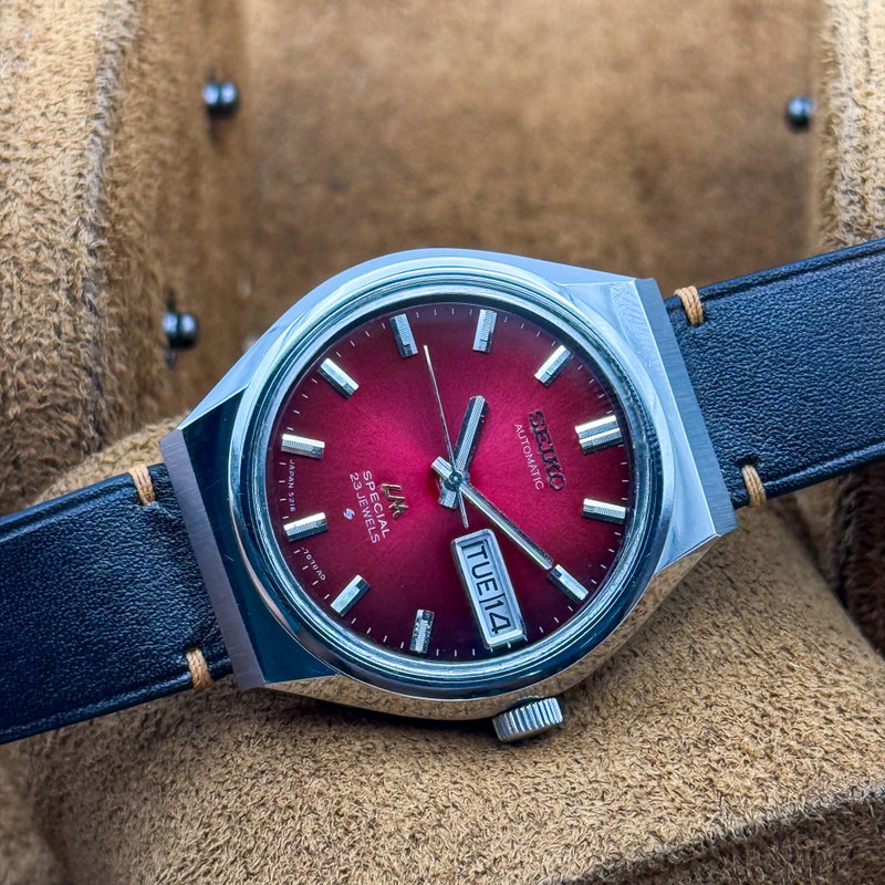 Seiko Seiko - Lord Matic Special "Gradient Red Sunburst" 真跡 (Shinseki) – True Trace - No reserve price - 5216-7070 - Men - 1975 vintage watch - image 18