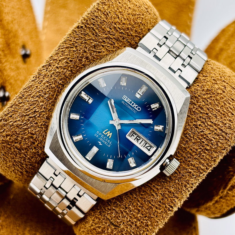 Seiko Seiko - Lord Matic Special "Gradient Deep Blue" 虚光 – Kyokō – Ethereal Light - 5216-6020 - Men - 1974 vintage watch - image 2