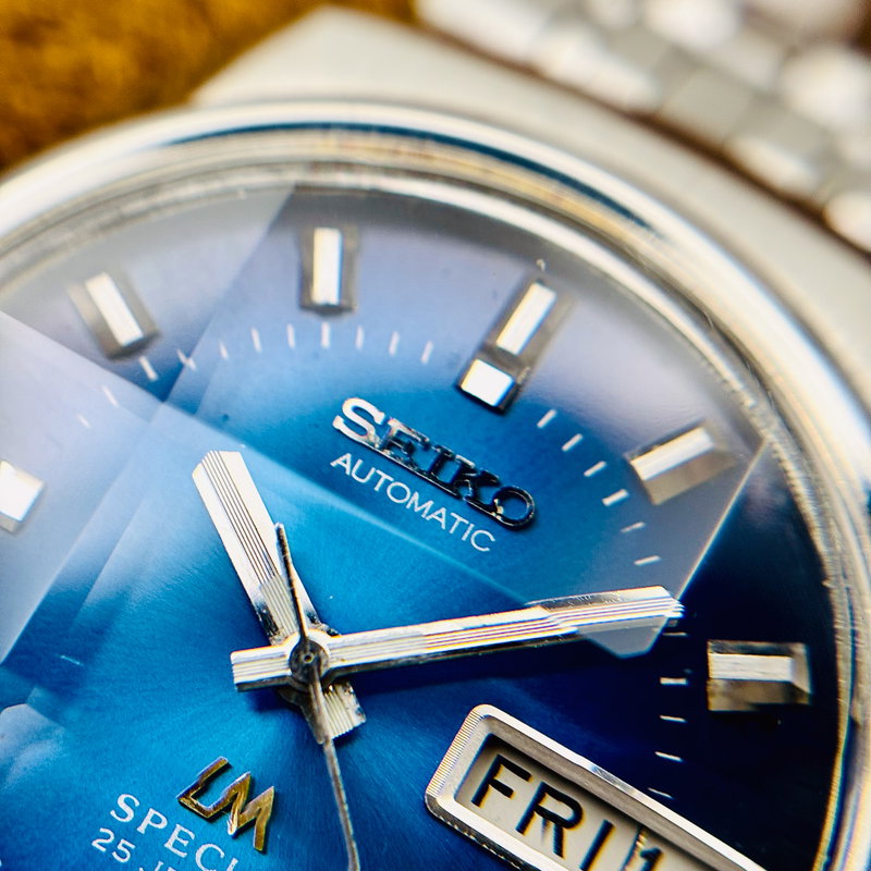 Seiko Seiko - Lord Matic Special "Gradient Deep Blue" 虚光 – Kyokō – Ethereal Light - 5216-6020 - Men - 1974 vintage watch - image 15