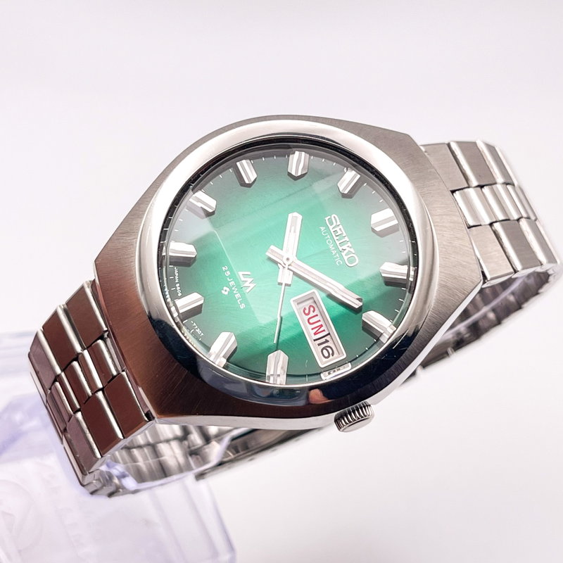 Seiko Seiko - LM "Gradient Green Sunburst" [Near-Mint] 跡 (Shinseki) – True Trace - No reserve price - 5606-7360 - Men - 1974 vintage watch - image 8