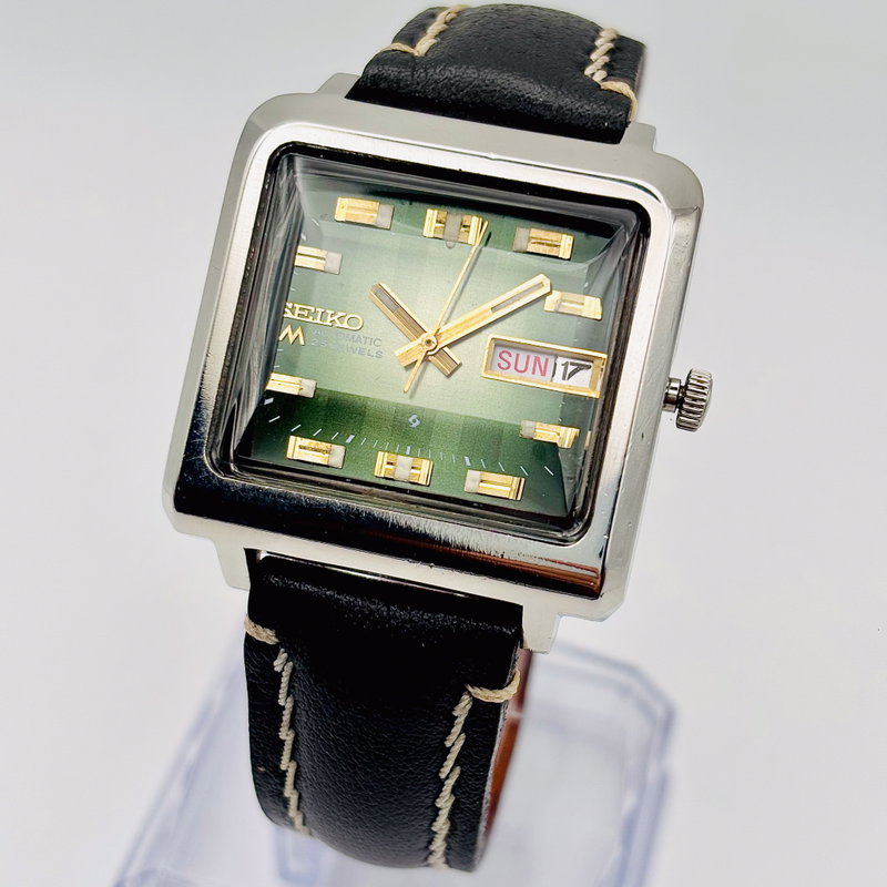 Seiko Seiko - Lord Matic "Gradient Green Sunburst" 翠光 (Sui Kō) – Emerald Light - No reserve price - 5606-5130 - Men - 1973 vintage watch - image 3