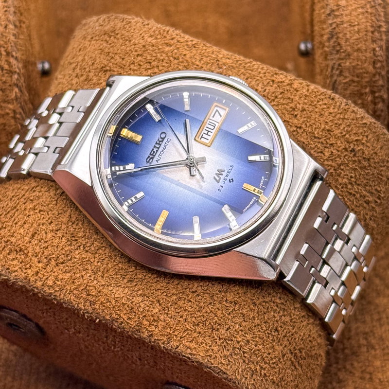 Seiko Seiko - LM "Gradient Blue Sunburst" 光波 (Kōha) – Waves of Light - No reserve price - 5606-7310 - Men - 1974 vintage watch - image 15