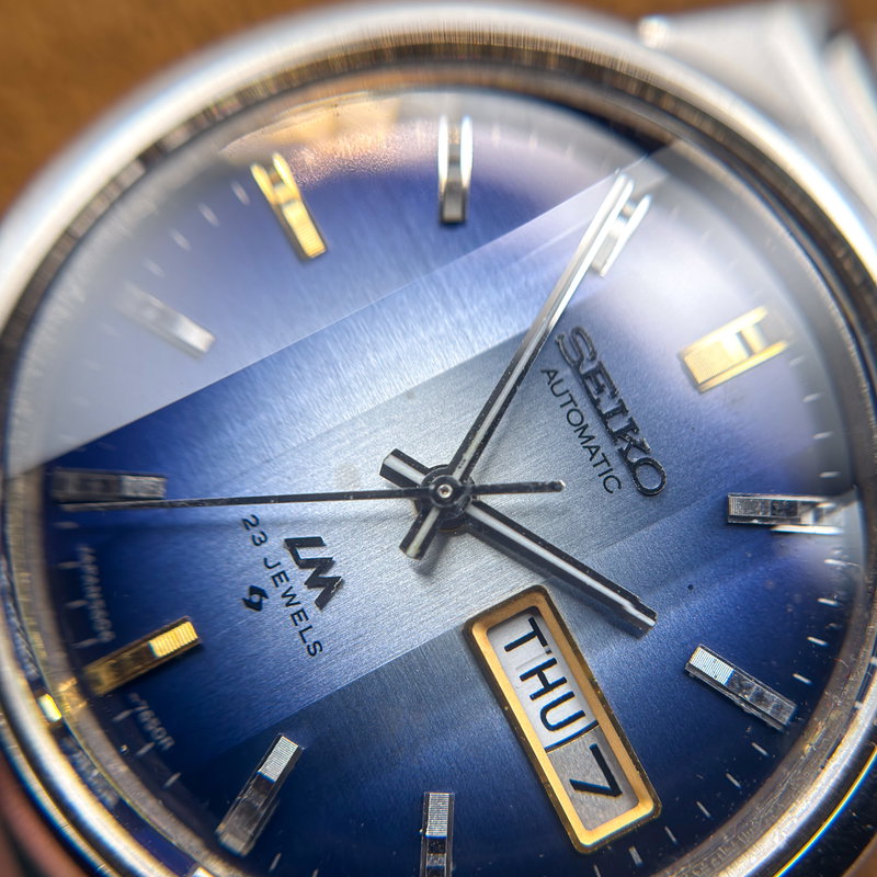 Seiko Seiko - LM "Gradient Blue Sunburst" 光波 (Kōha) – Waves of Light - No reserve price - 5606-7310 - Men - 1974 vintage watch - image 18