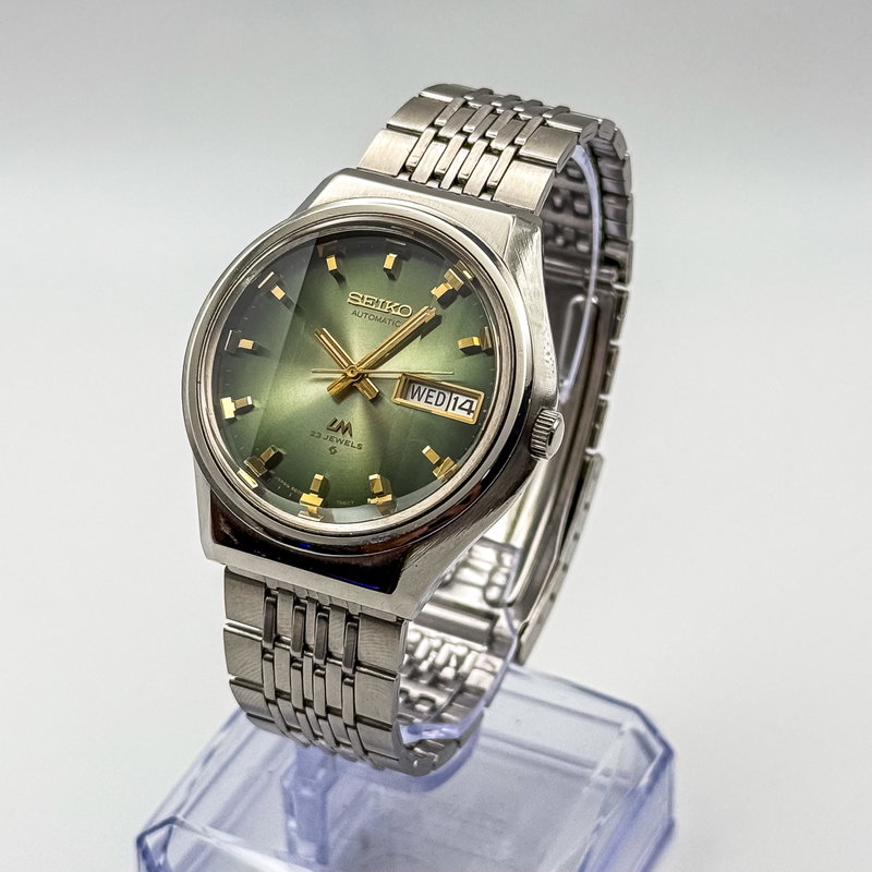 Seiko Seiko - Lord Matic "Gradient Green Sunburst" 光幻 – Kōgen – Illusory Light - No reserve price - 5606-7320 - Men - 1973 vintage watch - image 1