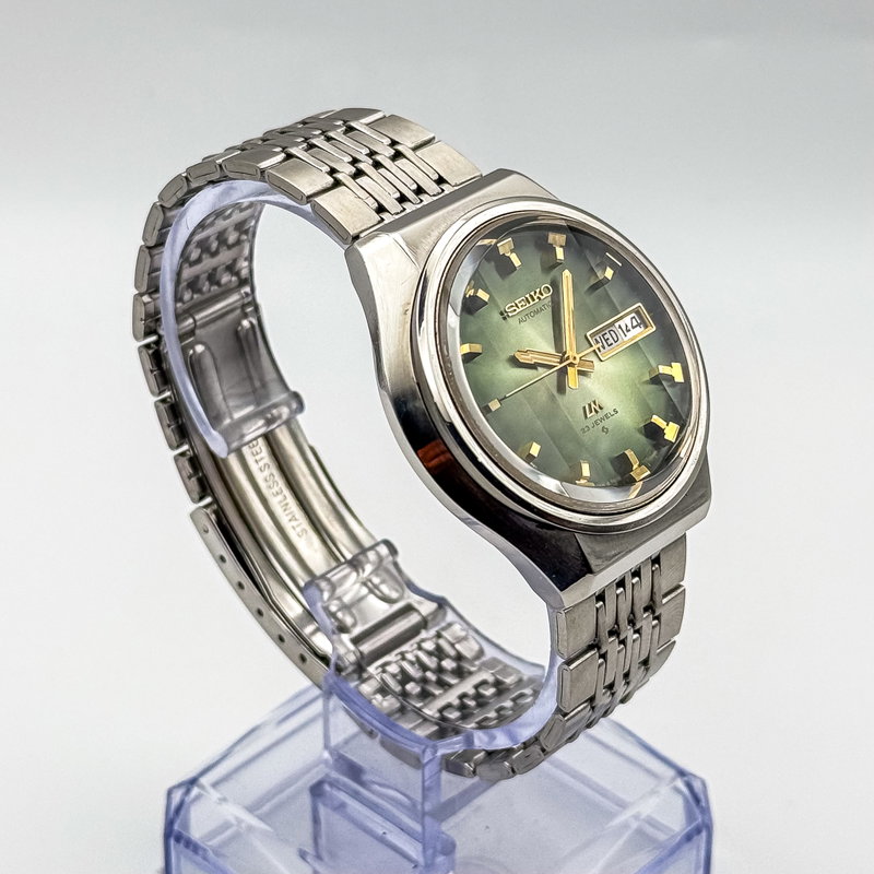 Seiko Seiko - Lord Matic "Gradient Green Sunburst" 光幻 – Kōgen – Illusory Light - No reserve price - 5606-7320 - Men - 1973 vintage watch - image 5