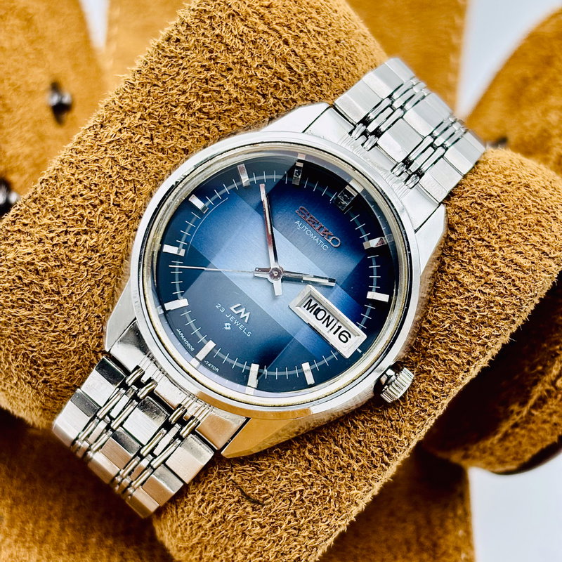 Seiko Seiko - Lord Matic "Gradient Blue Sunburst" 論紋 (Ronmon) – Pattern of Logic - No reserve price - 5606-7231 - Men - 1973 vintage watch - image 13