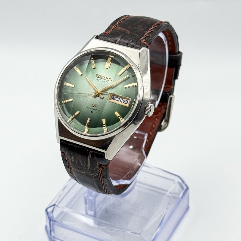 Seiko Seiko - Lord Matic "Gradient Green Sunburst" 翠王 (Suiō) – Emerald King - No reserve price - 5606-8110 - Men - 1975 vintage watch - image 3