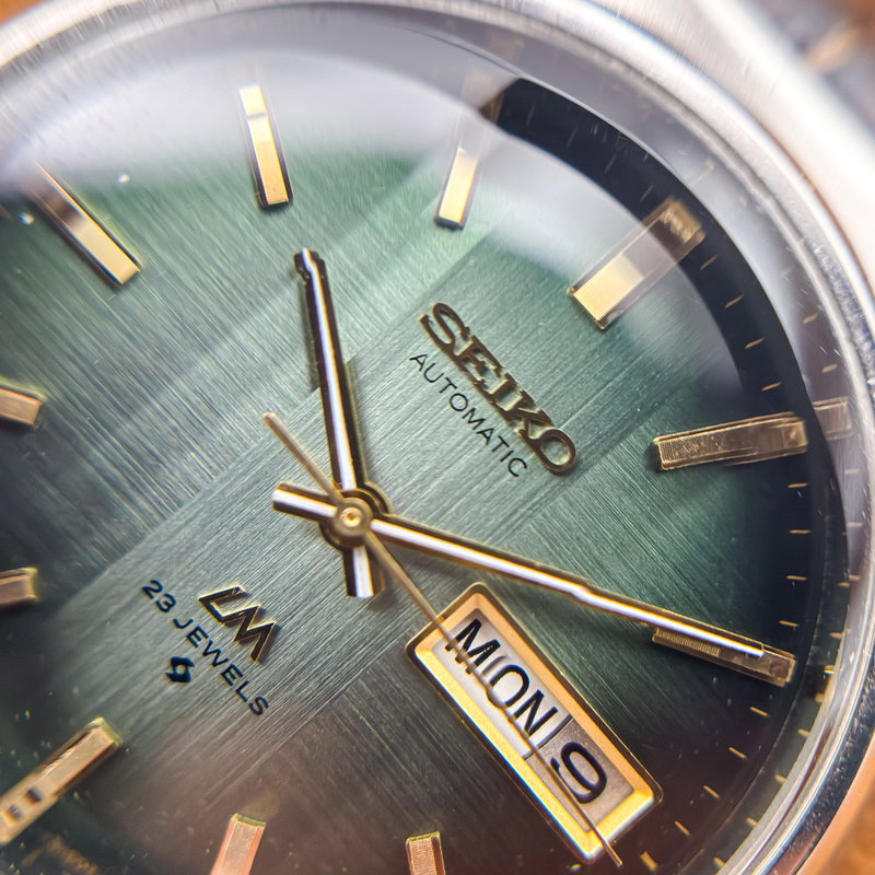 Seiko Seiko - Lord Matic "Gradient Green Sunburst" 翠王 (Suiō) – Emerald King - No reserve price - 5606-8110 - Men - 1975 vintage watch - image 17