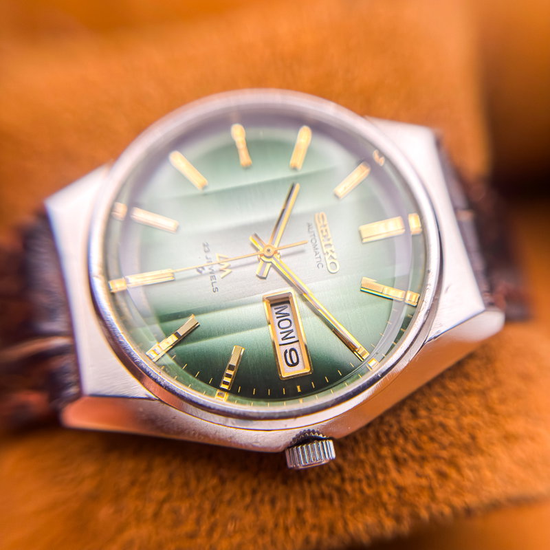Seiko Seiko - Lord Matic "Gradient Green Sunburst" 翠王 (Suiō) – Emerald King - No reserve price - 5606-8110 - Men - 1975 vintage watch - image 19