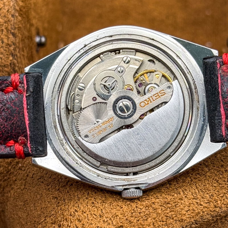 Seiko Seiko - Lord Matic "Gradient Red Sunburst" 炎舞 (En Bu) – Dance of Flames - No reserve price - 5606-7310 - Men - 1974 vintage watch - image 18