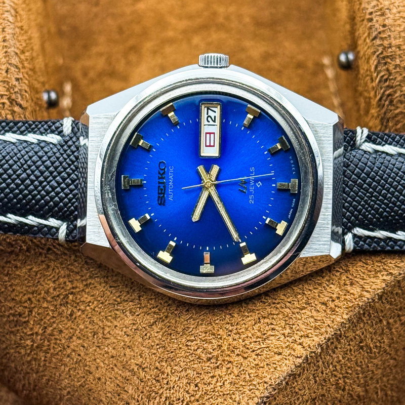 Seiko Seiko - Lord Matic "Gradient Blue Sunburst" 軌跡 (Kiseki) – Orbit Trace - No reserve price - 5606-7320 - Men - 1973 vintage watch - image 22