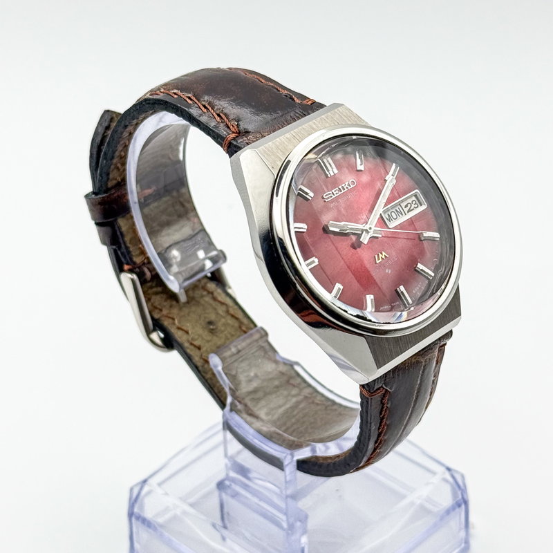 Seiko Seiko - LM "Gradient Vivid Red" 軌影 (Kiei) – Orbital Shadow - No reserve price - 5606-8061 - Men - 1975 vintage watch - image 2