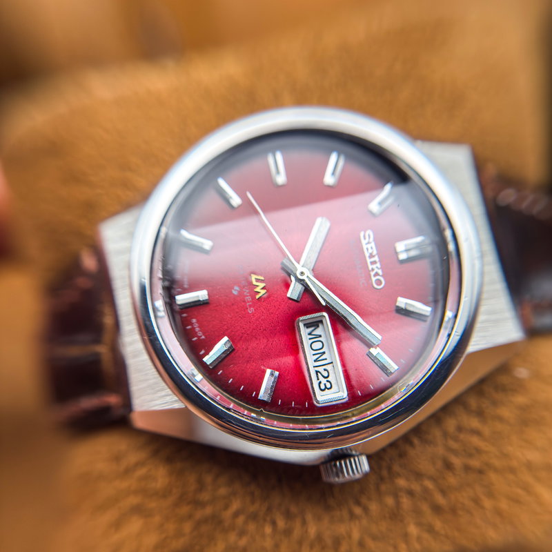 Seiko Seiko - LM "Gradient Vivid Red" 軌影 (Kiei) – Orbital Shadow - No reserve price - 5606-8061 - Men - 1975 vintage watch - image 16