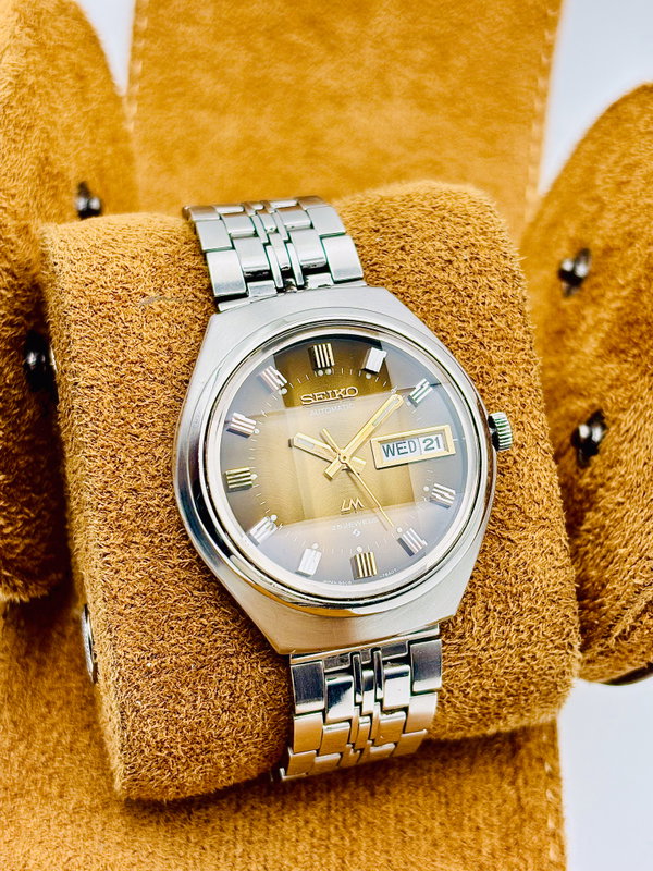 Seiko Seiko - Lord Matic "Gradient Golden Sunburst" - No reserve price - 5606-7300 - Men - 1973 vintage watch - image 14