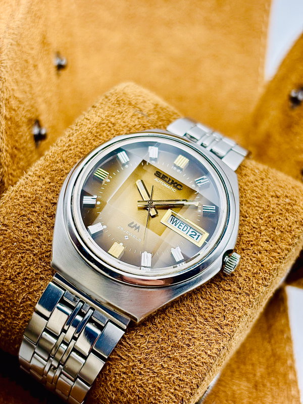 Seiko Seiko - Lord Matic "Gradient Golden Sunburst" - No reserve price - 5606-7300 - Men - 1973 vintage watch - image 16