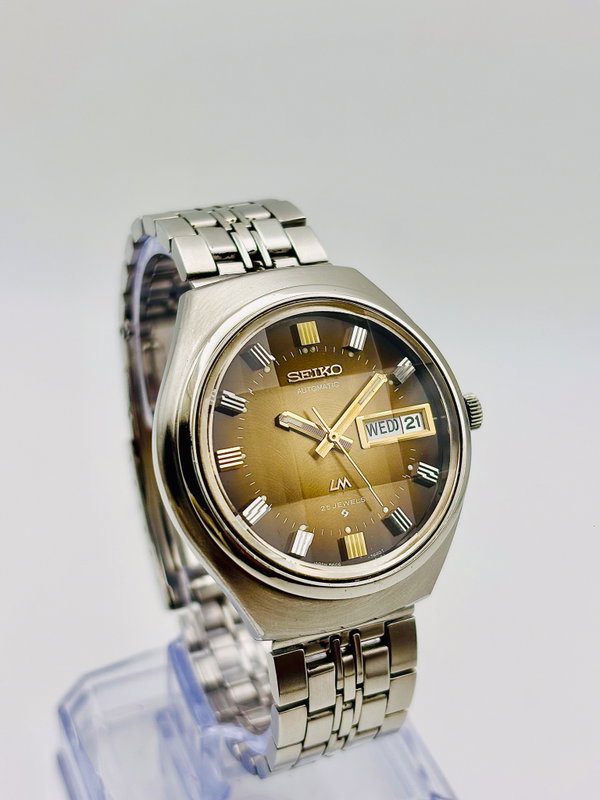 Seiko Seiko - Lord Matic "Gradient Golden Sunburst" - No reserve price - 5606-7300 - Men - 1973 vintage watch - image 1