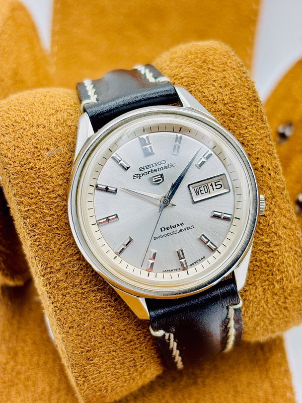 Seiko Seiko - Sportsmatic 5 Deluxe 白雅 (Hakuga) – Elegant White - No reserve price - 7619-7010 - Men - 1966 vintage watch - image 1