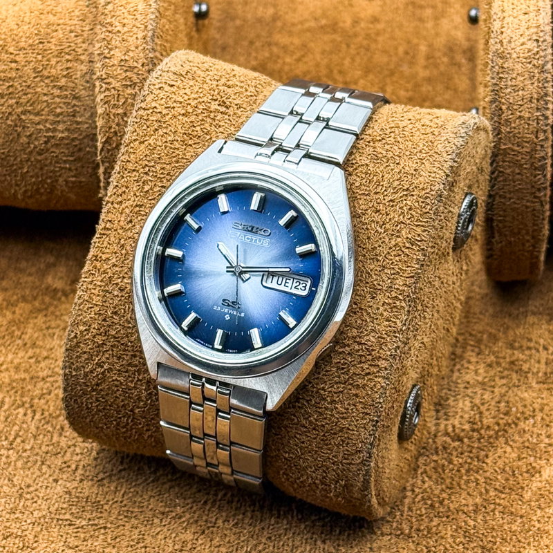 Seiko Seiko - 5 Actus SS "Gradient Blue Sunburst" 青嵐 (Ao Arashi) – Blue Storm - No reserve price - 6106-7690 - Men - 1973 vintage watch - image 14