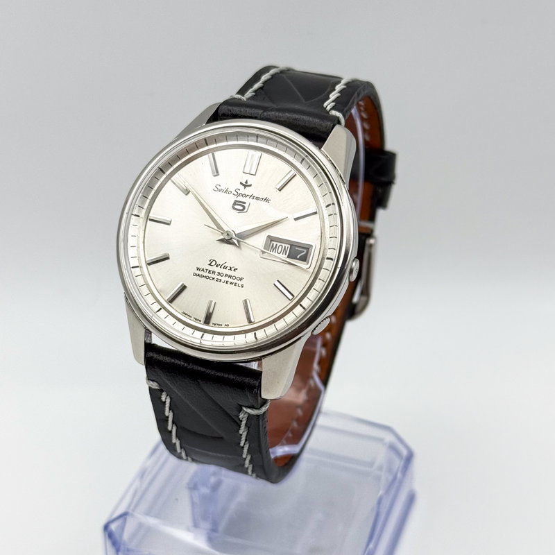 Seiko Seiko - Sportsmatic Deluxe - No reserve price - 7606-7971 - Men - 1964 vintage watch - image 1