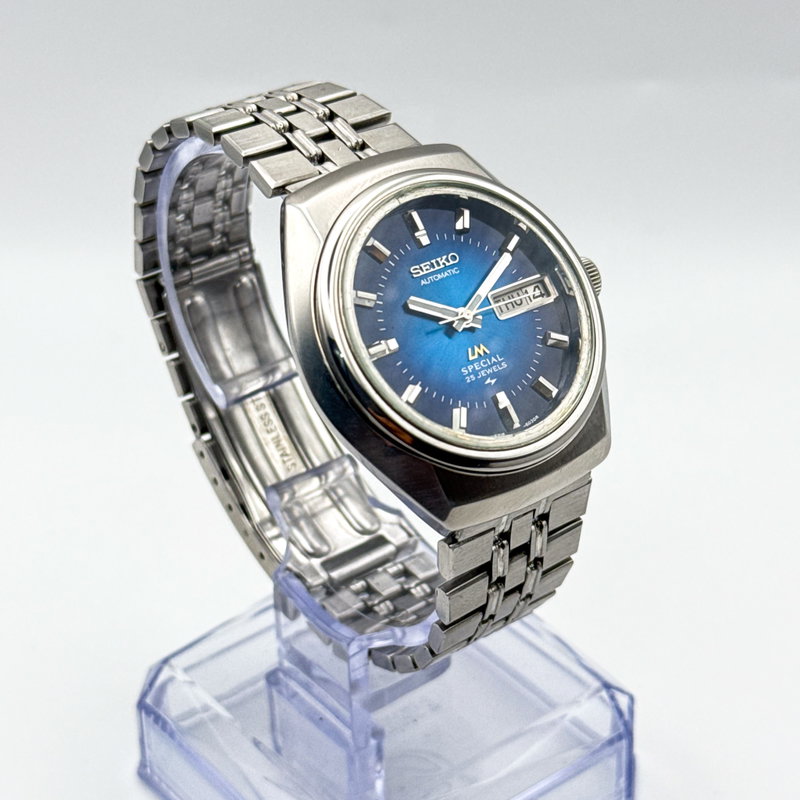 Seiko Seiko - Lord Matic Special "Gradient Deep Blue Sunburst" 月潮 (Tsuki Shio) – Moon Tide - No reserve price - 5216-6030 - Men - 1974 vintage watch - image 4