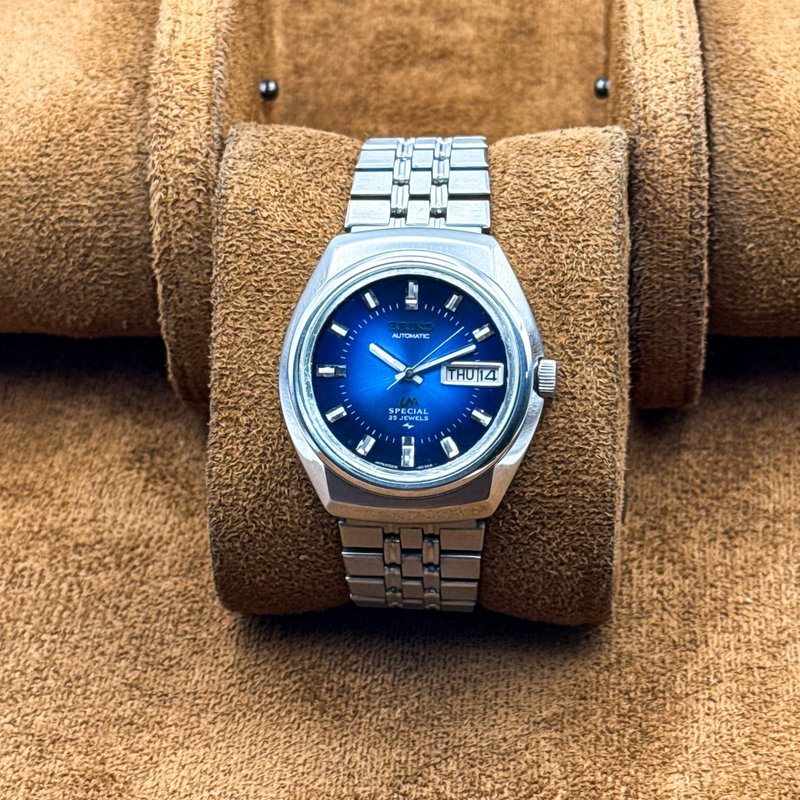 Seiko Seiko - Lord Matic Special "Gradient Deep Blue Sunburst" 月潮 (Tsuki Shio) – Moon Tide - No reserve price - 5216-6030 - Men - 1974 vintage watch - image 9