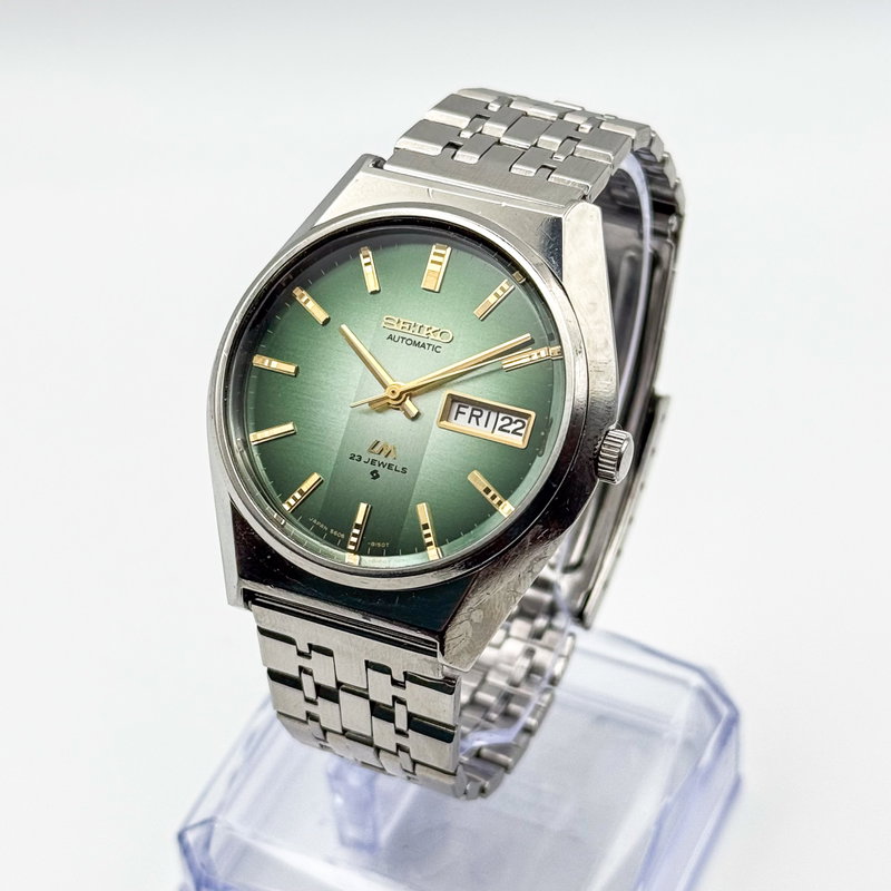 Seiko Seiko - Lord Matic "Gradient Green Sunburst" 幻明 (Genmei) – Illusory Light - No reserve price - 5606-8110 - Men - 1975 vintage watch - image 1
