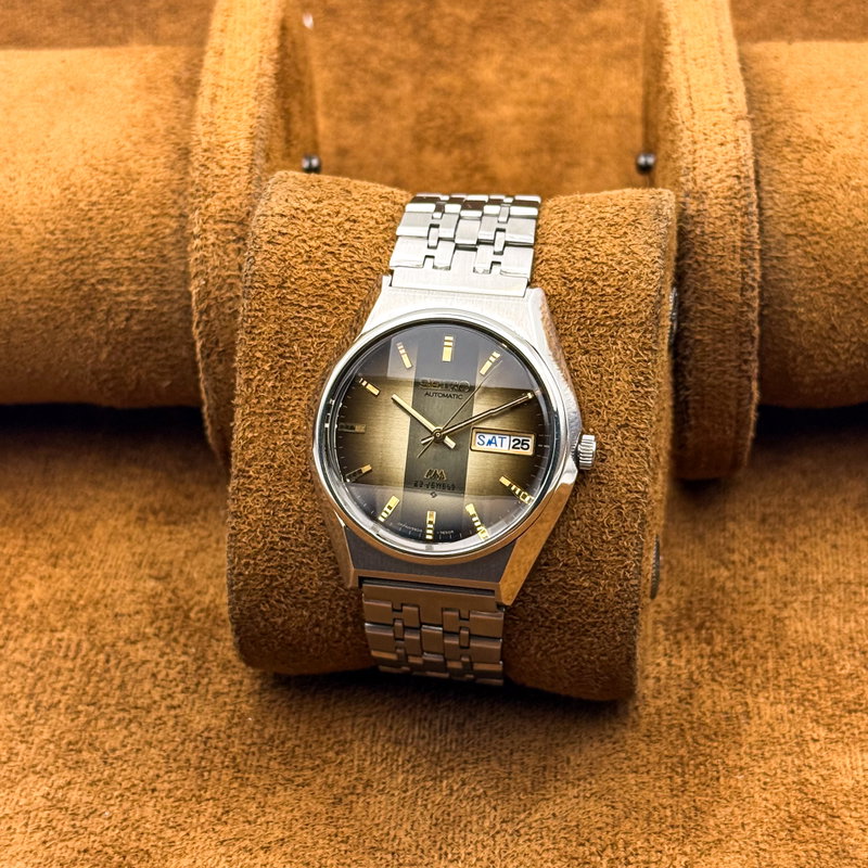 Seiko Seiko - Lord Matic "Golden Gradient Sunburst" 静輝 – Seiki – Quiet Radiance - 5606-8110 - Men - 1975 vintage watch - image 11
