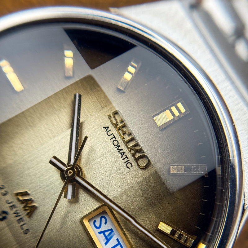 Seiko Seiko - Lord Matic "Golden Gradient Sunburst" 静輝 – Seiki – Quiet Radiance - 5606-8110 - Men - 1975 vintage watch - image 19