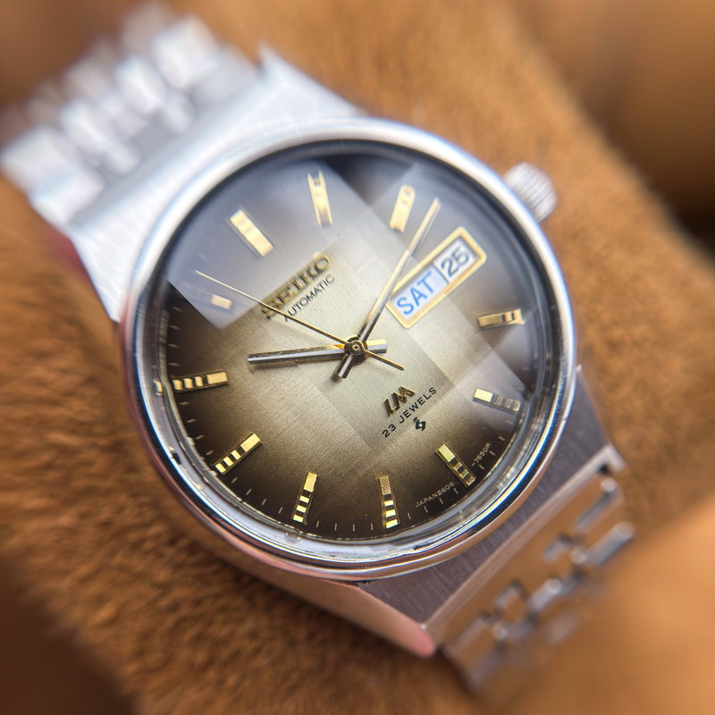 Seiko Seiko - Lord Matic "Golden Gradient Sunburst" 静輝 – Seiki – Quiet Radiance - 5606-8110 - Men - 1975 vintage watch - image 22
