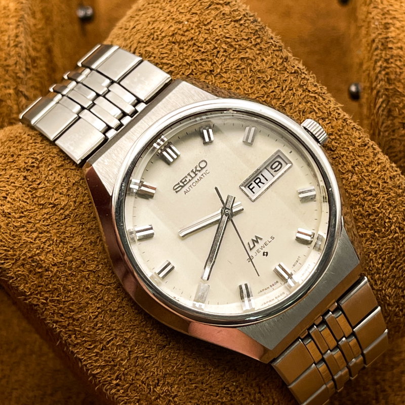 Seiko Seiko - Lord Matic [Near-NOS] 真珠光 (Shinjūkō) – Pearl Light - No Reserve Price - 5606-8010 - Men - 1975 vintage watch - image 6