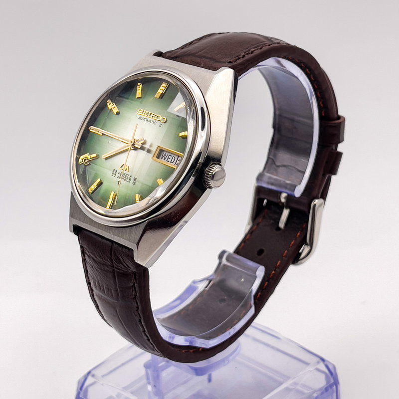 Seiko Seiko - LM "Gradient Vivid Emerald Sunburst" [Near-Mint]  崇影 – Sūei – Revered Shadow - No reserve price - 5606-7310 - Men - 1974 vintage watch - image 2
