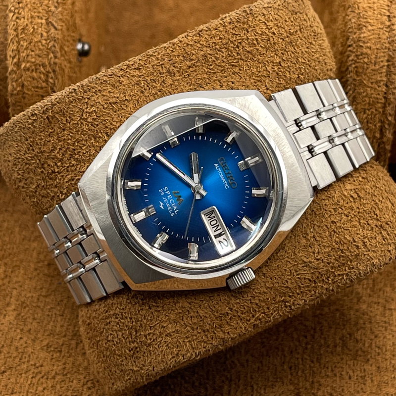 Seiko Seiko - LM Special "Gradient Deep Blue Sunburst" [Near-Mint] - 5216-6020 - Men - 1973 vintage watch - image 4