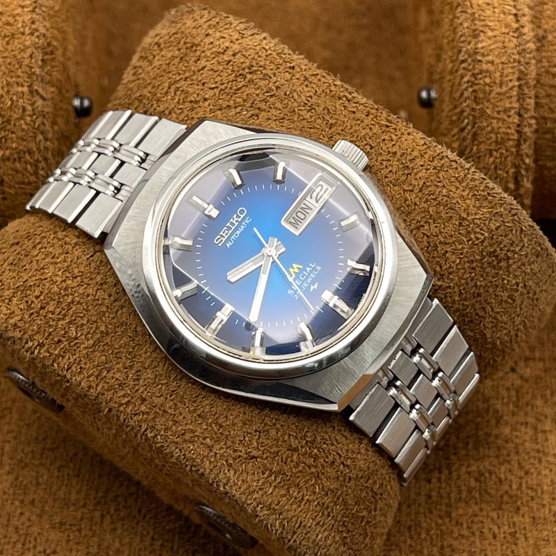 Seiko Seiko - LM Special "Gradient Deep Blue Sunburst" [Near-Mint] - 5216-6020 - Men - 1973 vintage watch - image 6