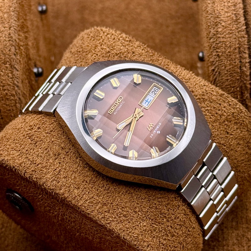 Seiko Seiko - LM "Gradient Brown Sunburst" ["Near-Mint"] "Serviced" - No Reserve Price - 5606-7360 - Men - 1974 vintage watch - image 17