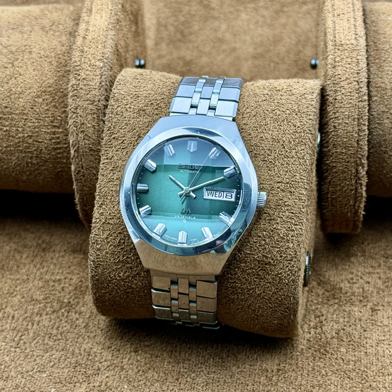 Seiko Seiko - LM "Gradient Green Sunburst" 典麗 (Tenrei) – Classic Grace - No Reserve Price - 5606-7360 - Men - 1975 vintage watch - image 11
