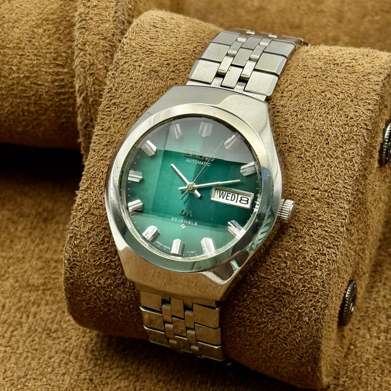 Seiko Seiko - LM "Gradient Green Sunburst" 典麗 (Tenrei) – Classic Grace - No Reserve Price - 5606-7360 - Men - 1975 vintage watch - image 16