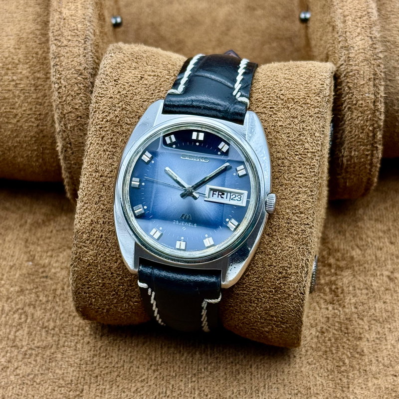 Seiko Seiko - LM "Gradient Blue Sunburst" [Near-Mint] 輝心 – Kishin – Radiant Core - No Reserve Price - 5606-7230 - Men - 1972 vintage watch - image 2