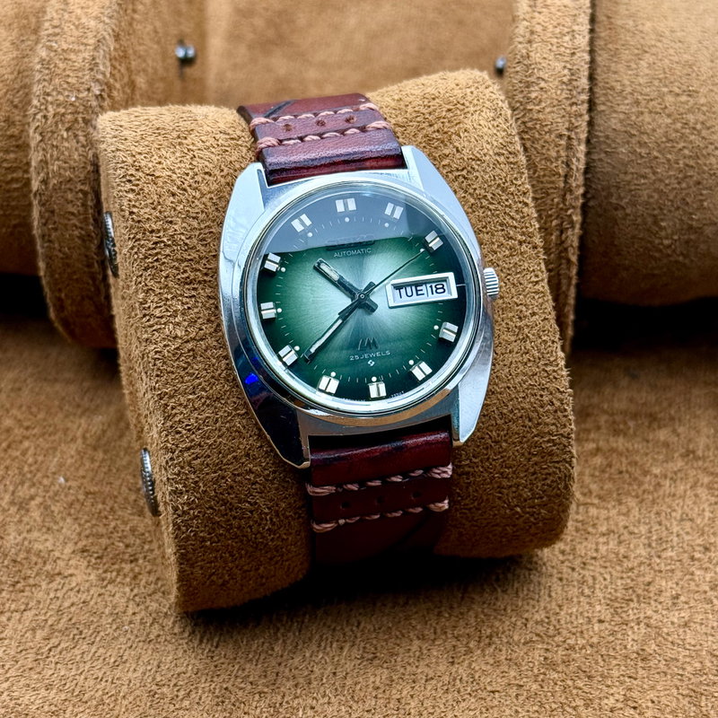 Seiko Seiko - LM “Gradient Green Sunburst” [Serviced] 雅響 (Gakyō) – Elegant Echo - No Reserve Price - 5606-7230 - Men - 1972 vintage watch - image 7
