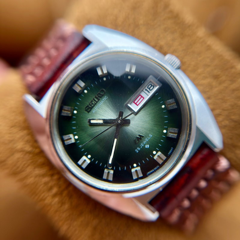 Seiko Seiko - LM “Gradient Green Sunburst” [Serviced] 雅響 (Gakyō) – Elegant Echo - No Reserve Price - 5606-7230 - Men - 1972 vintage watch - image 14