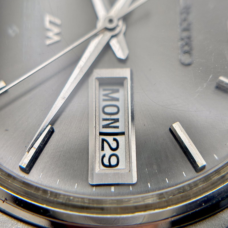 Seiko Seiko - Lord Matic "Grey Sunburst" 淡影 (Tan’ei) – Faint Shadow - No Reserve Price - 5606-7120 - Men - 1969 vintage watch - image 12