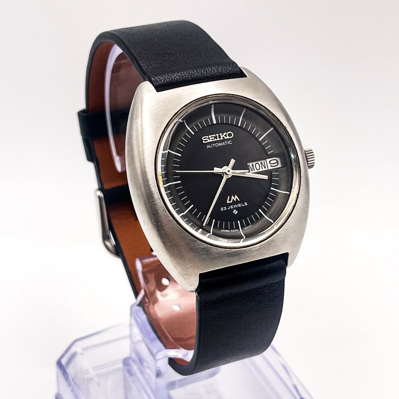 null Seiko - LM (Lord Matic) 磨影 (Migakage) – Refined Shadow - No reserve price - 5606-6000 - Men - 1971 vintage watch - image 1