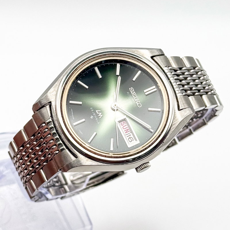 Seiko Seiko - LM "Gradient Green Starburst" 光輪 (Kōrin) – Halo of Light - No reserve price - 5606-7071 - Men - 1972 vintage watch - image 1