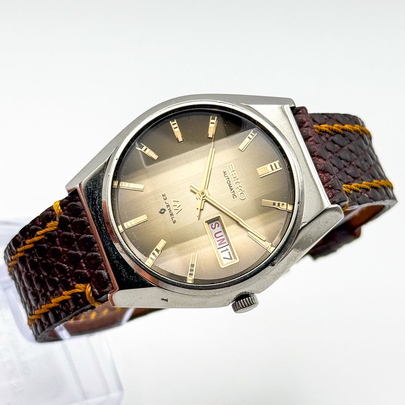 Seiko Seiko - Lord Matic "Gradient Golden Sunburst" 清輝 (Seiki) – Pure Radiance - No reserve price - 5606-8110 - Men - 1975 vintage watch - image 9
