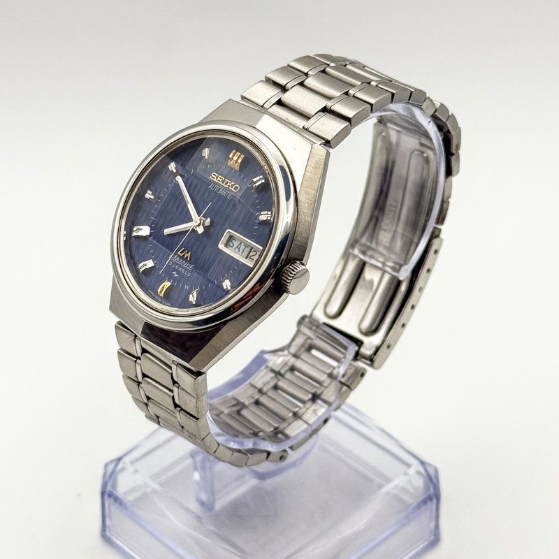 Seiko Seiko - LM Special "Wavy Gradient Blue" - 5206-6100 - Men - 1972 vintage watch - image 11