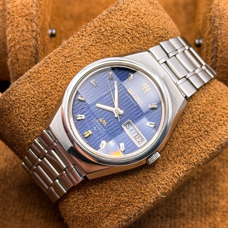 Seiko Seiko - LM Special "Wavy Gradient Blue" - 5206-6100 - Men - 1972 vintage watch - image 22