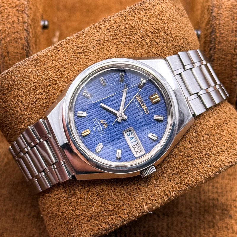 Seiko Seiko - LM Special "Wavy Gradient Blue" - 5206-6100 - Men - 1972 vintage watch - image 24