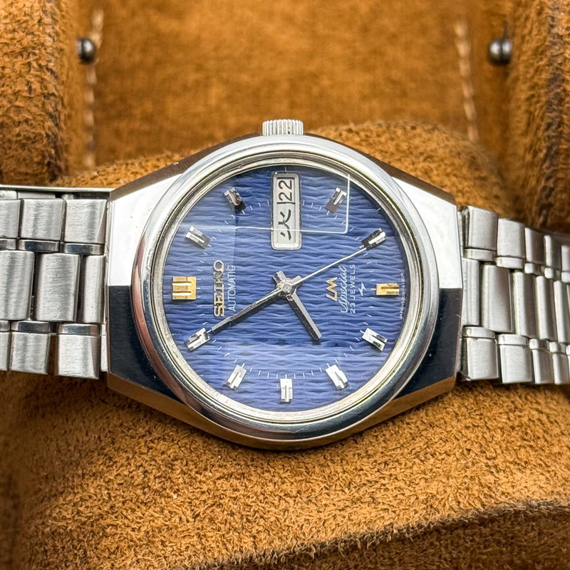 Seiko Seiko - LM Special "Wavy Gradient Blue" - 5206-6100 - Men - 1972 vintage watch - image 34