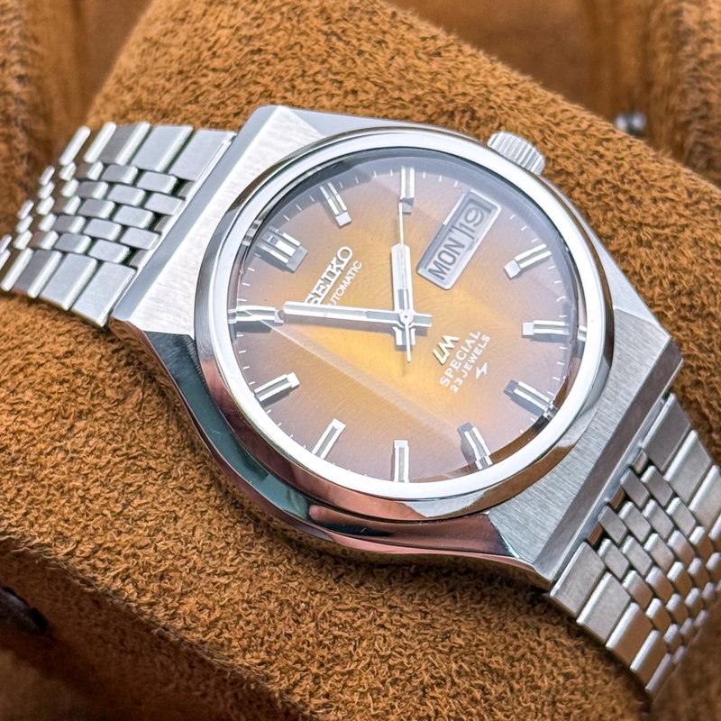 Seiko Seiko - Lord Matic Special "Gradient Amber Sunburst" 皇霊 (Kōrei) – Imperial Spirit - 5216-7040 - Men - 1975 vintage watch - image 18
