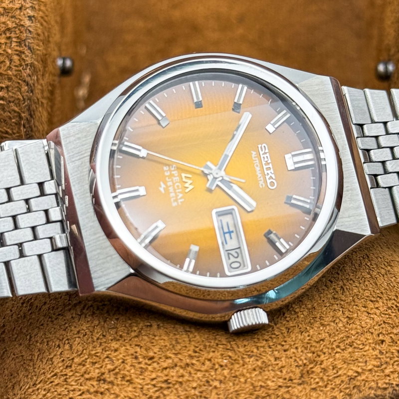 Seiko Seiko - Lord Matic Special "Gradient Amber Sunburst" 皇霊 (Kōrei) – Imperial Spirit - 5216-7040 - Men - 1975 vintage watch - image 19