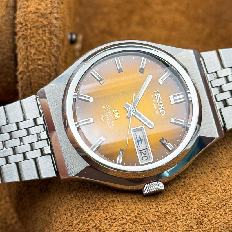Seiko Seiko - Lord Matic Special "Gradient Amber Sunburst" 皇霊 (Kōrei) – Imperial Spirit - 5216-7040 - Men - 1975 vintage watch - image 22